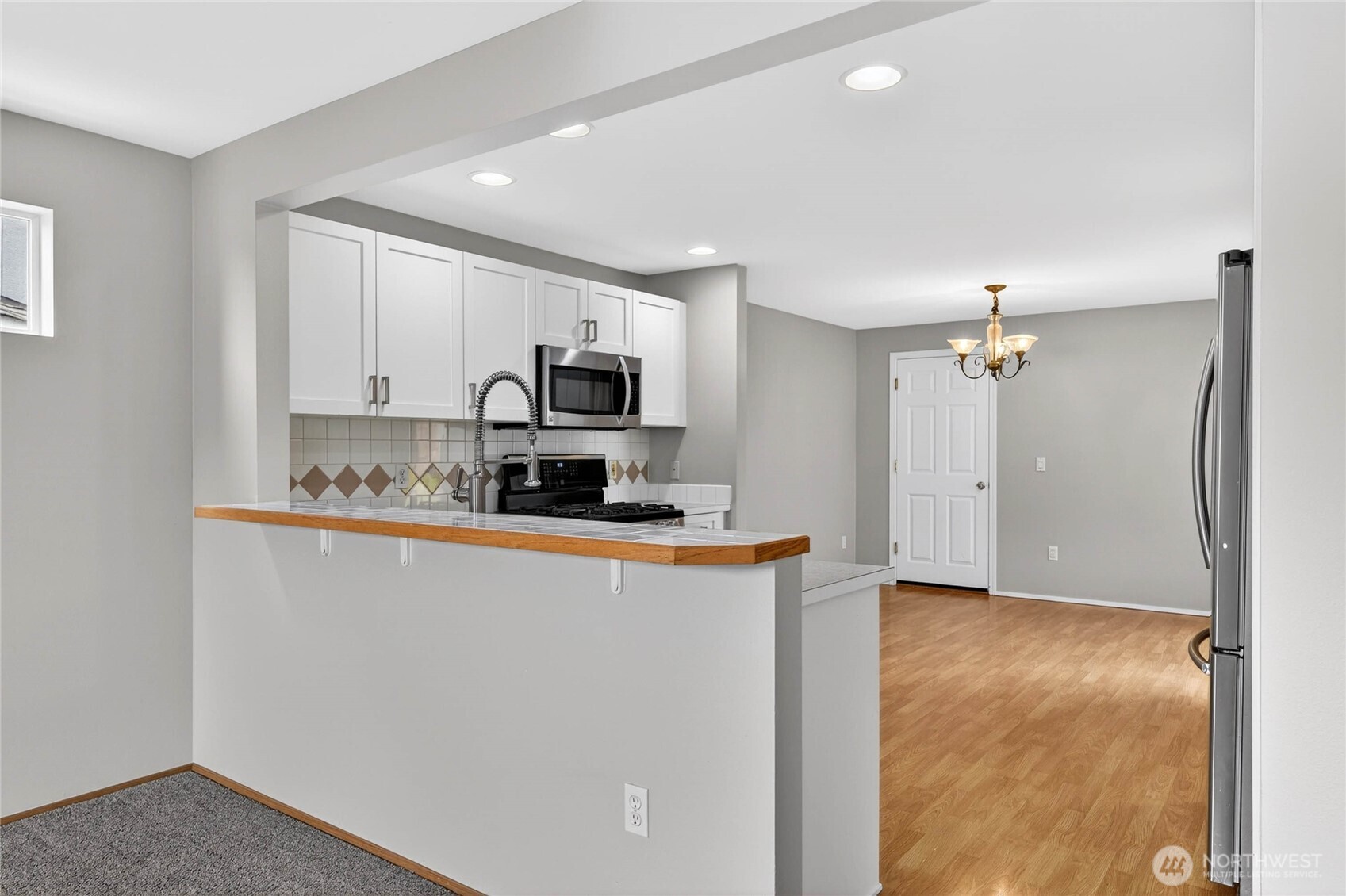 7409 Village Drive Sumner WA 98390