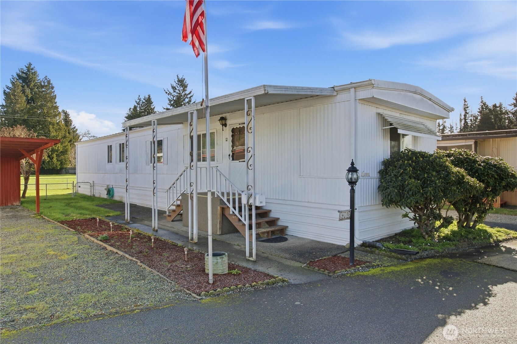 5703 113th Avenue E Puyallup WA 98372