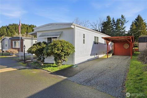5703 113th Avenue E Puyallup WA 98372