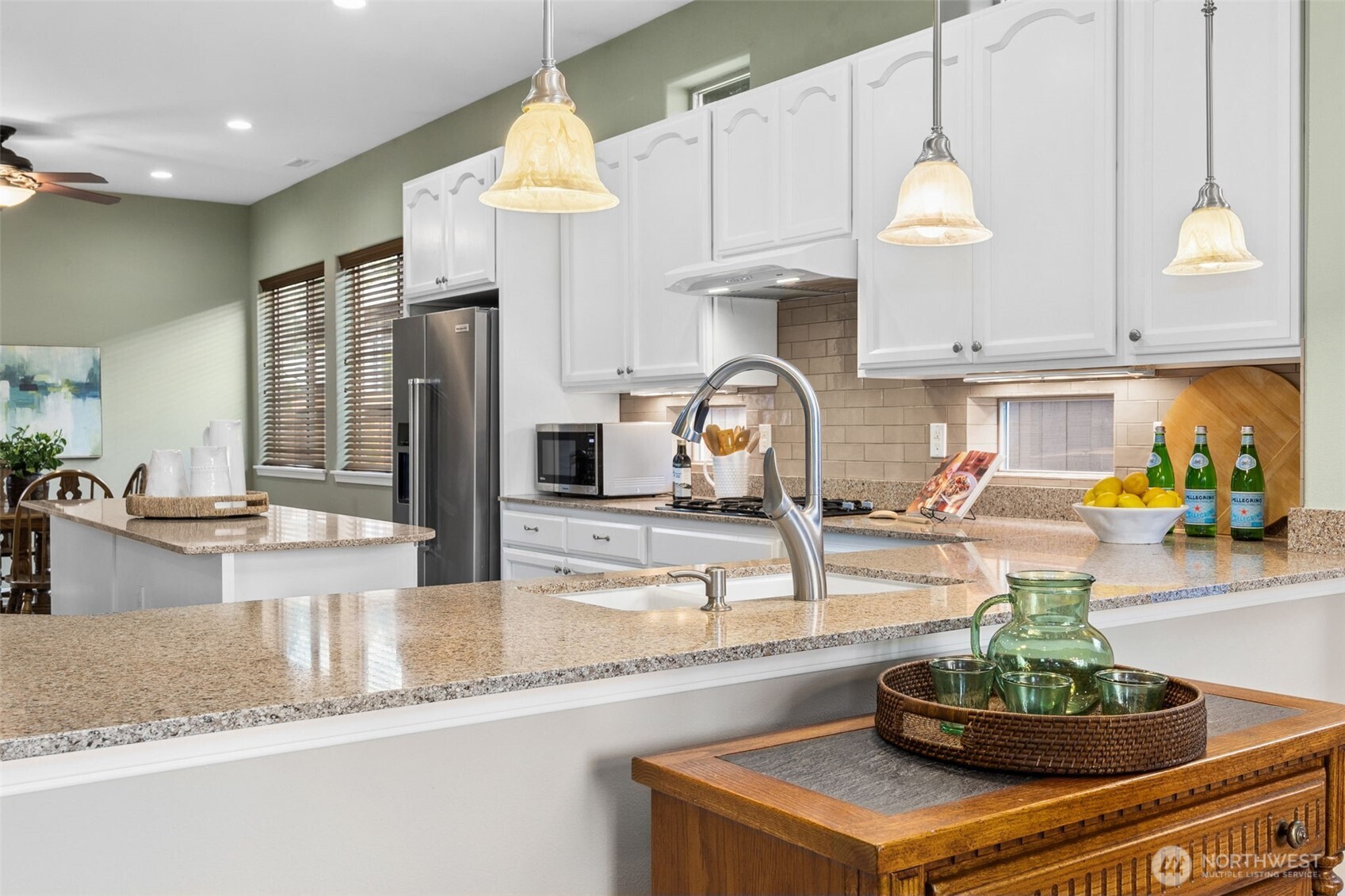 8633 Bainbridge Loop NE Lacey WA 98516