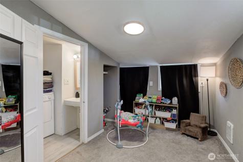 646 N Gale Place East Wenatchee WA 98802