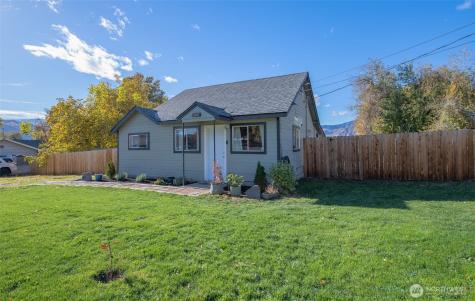 646 N Gale Place East Wenatchee WA 98802