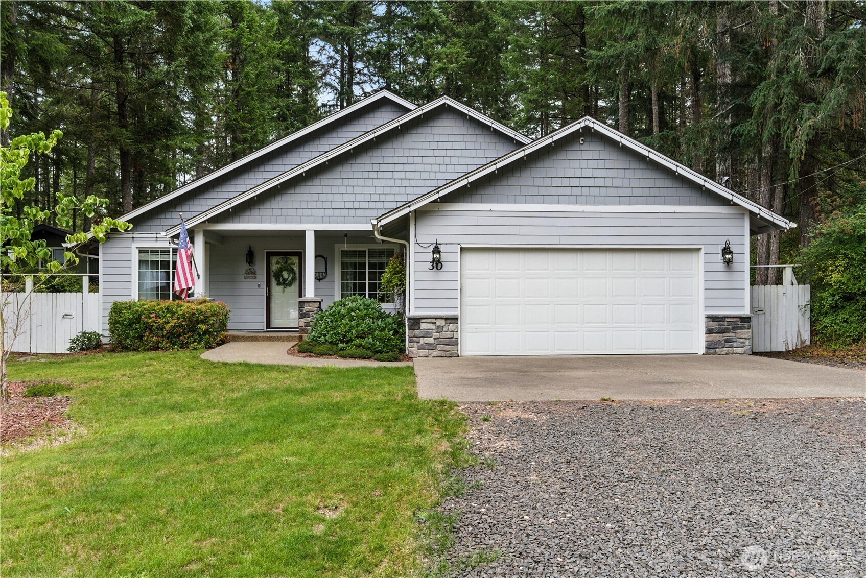 30 E Ballycastle Way Shelton WA 98584