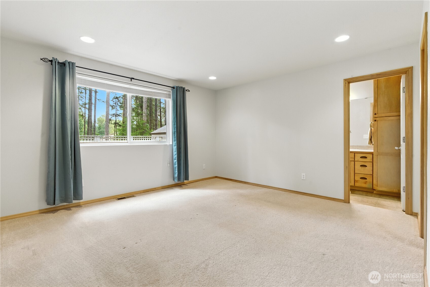 30 E Ballycastle Way Shelton WA 98584