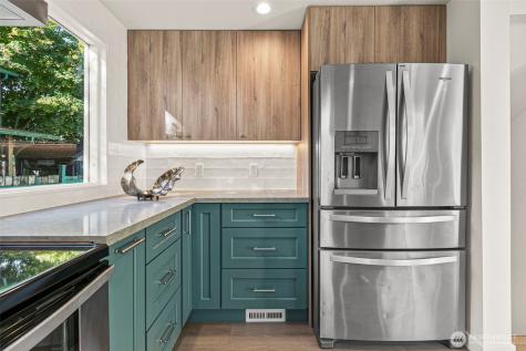 12077 75th Avenue S Seattle WA 98178