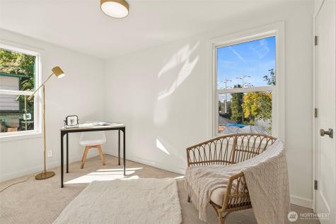 12077 75th Avenue S Seattle WA 98178