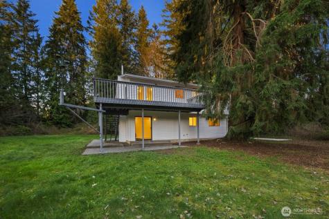 6504 137th Drive NE Lake Stevens WA 98258