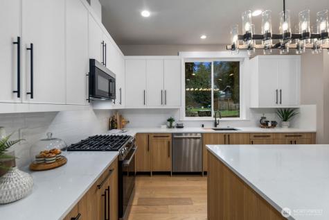 5012 114th Avenue NE Kirkland WA 98033