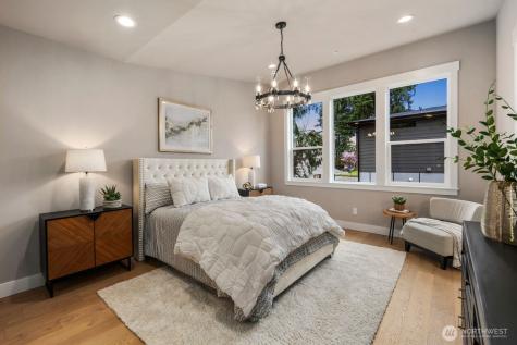 5012 114th Avenue NE Kirkland WA 98033