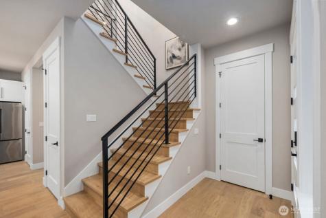 5012 114th Avenue NE Kirkland WA 98033