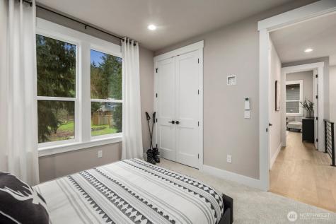 5012 114th Avenue NE Kirkland WA 98033