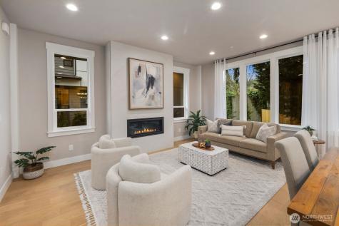 5012 114th Avenue NE Kirkland WA 98033