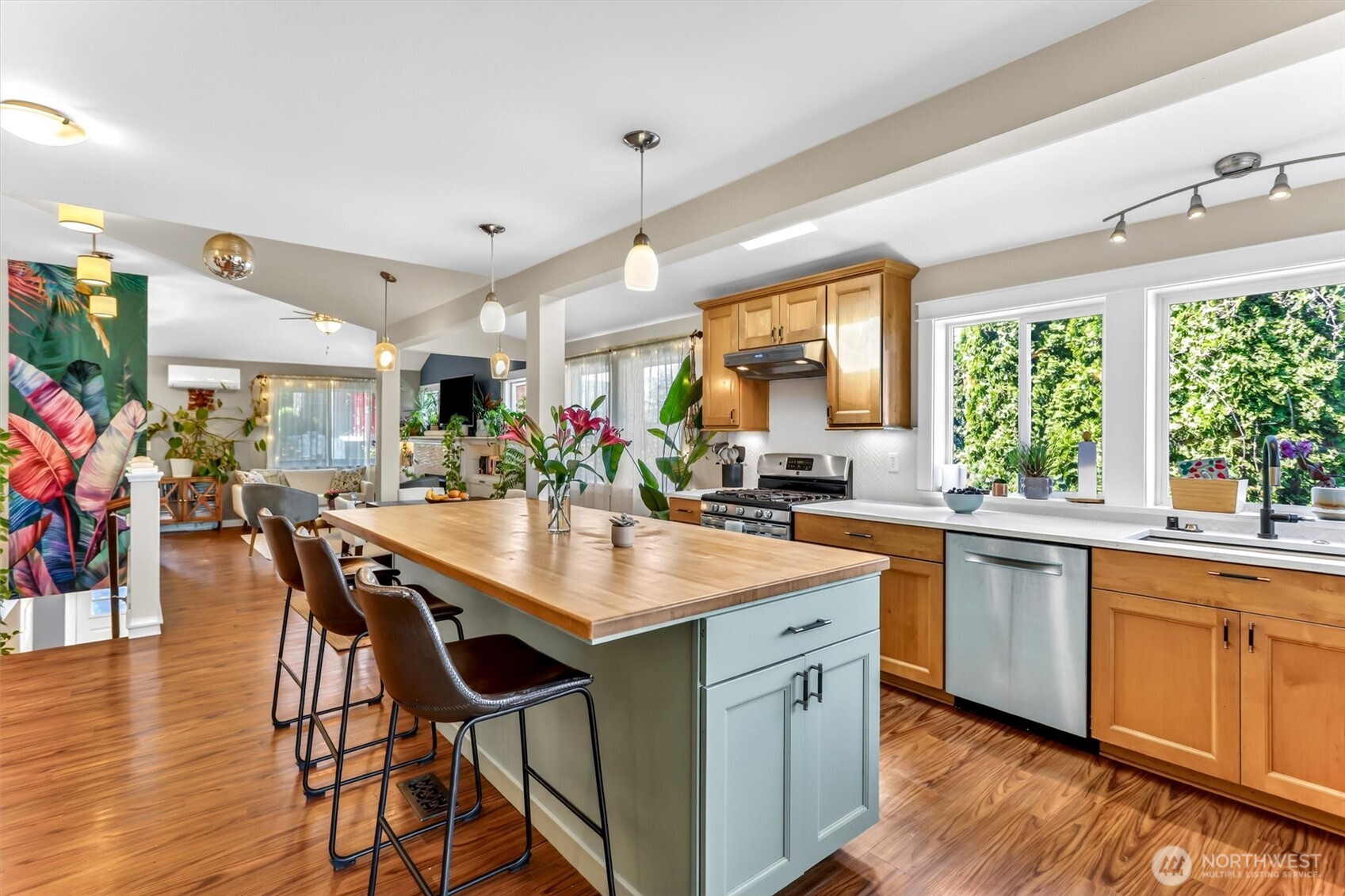 1928 NW 97th Street Seattle WA 98117