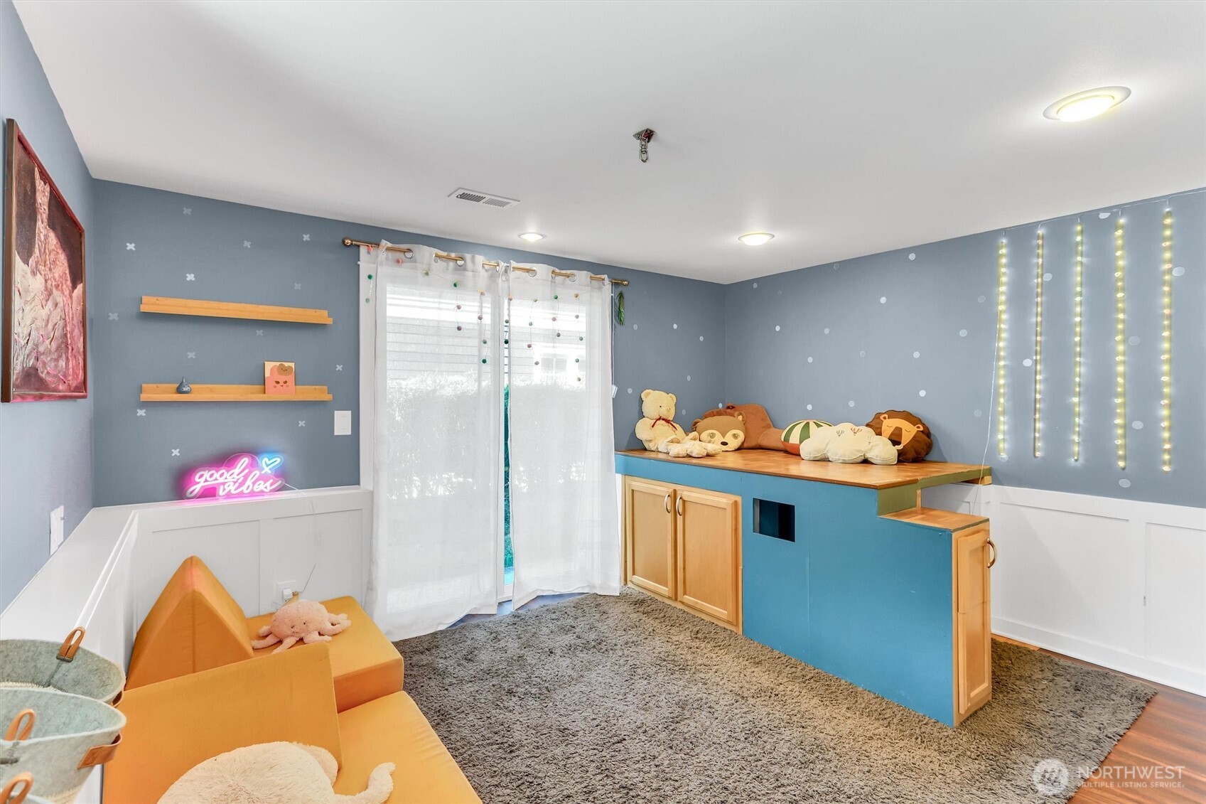 1928 NW 97th Street Seattle WA 98117