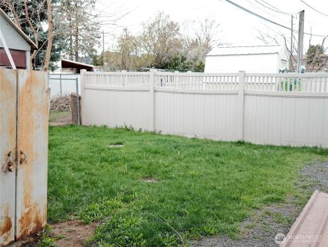 305 Burdin Boulevard Grand Coulee WA 99133