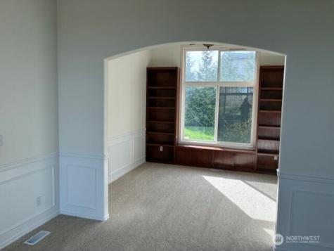 12312 9th Street E Edgewood WA 98372