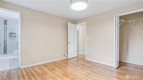 6201 Island Crest Way Mercer Island WA 98040