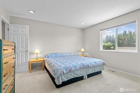 1205 116th Lane Long Beach WA 98631
