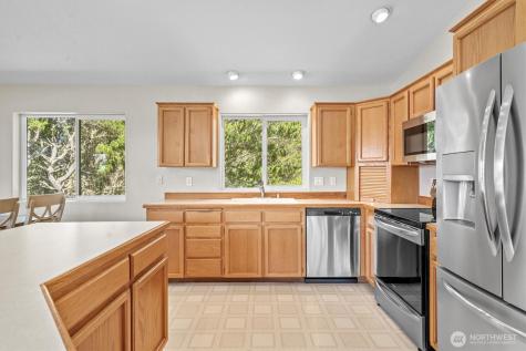 1205 116th Lane Long Beach WA 98631