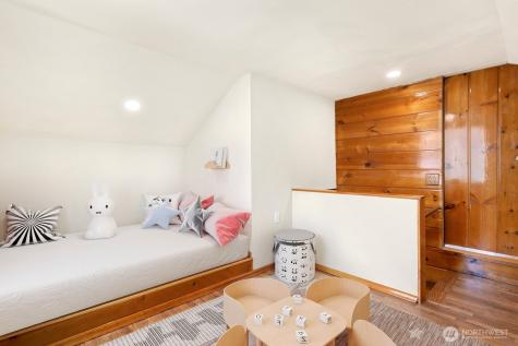 12438 9th Avenue S Seattle WA 98168