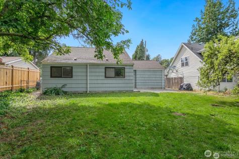 12438 9th Avenue S Seattle WA 98168