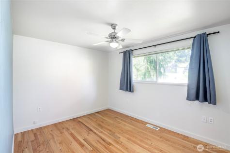 8906 35th Street W University Place WA 98466