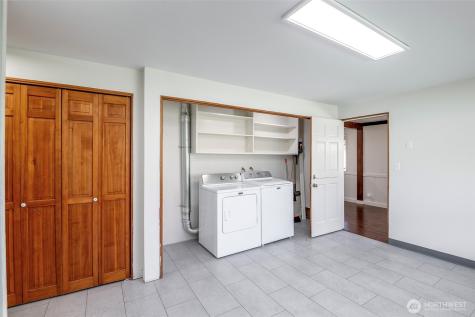 8906 35th Street W University Place WA 98466