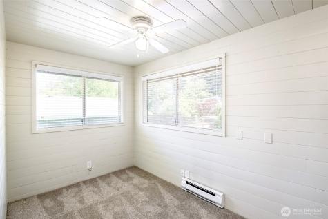 8906 35th Street W University Place WA 98466