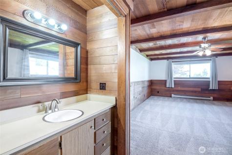 8906 35th Street W University Place WA 98466