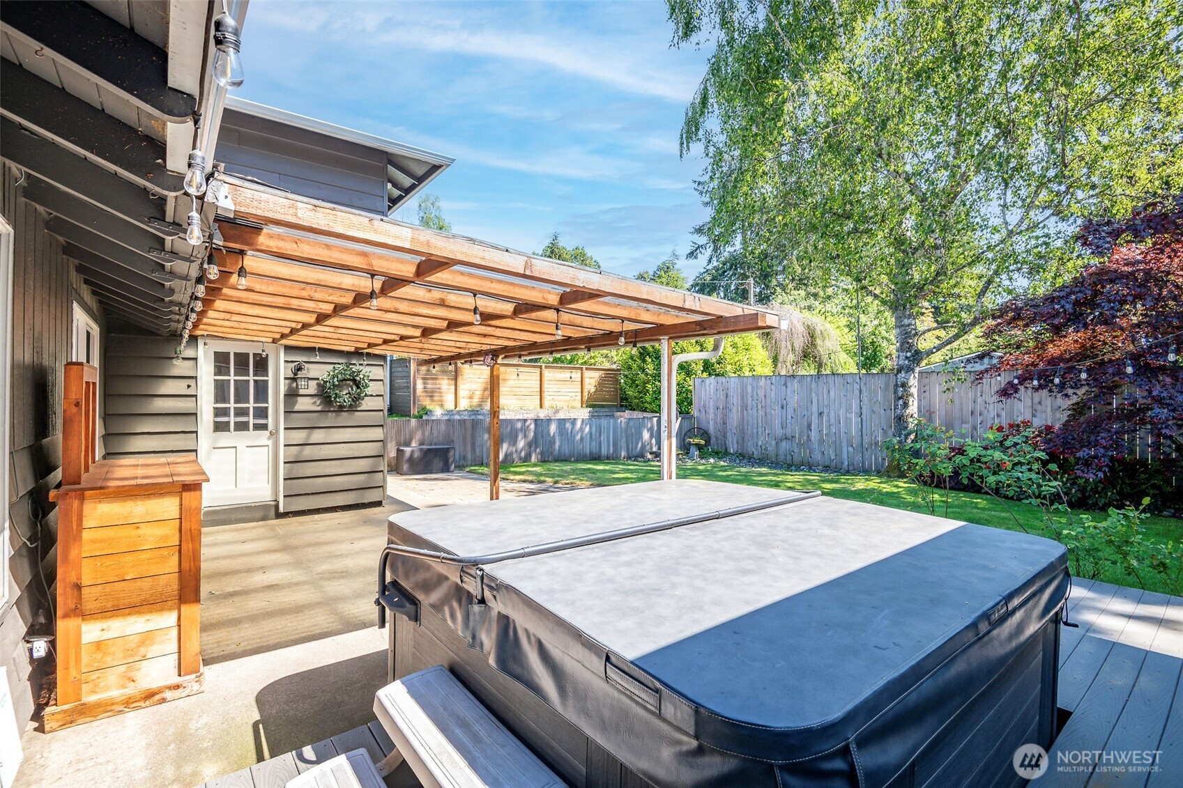 8906 35th Street W University Place WA 98466
