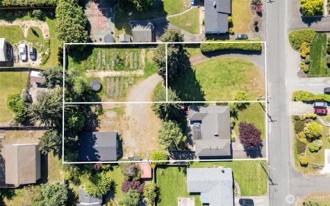 8906 35th Street W University Place WA 98466