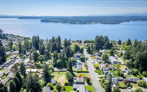 8906 35th Street W University Place WA 98466