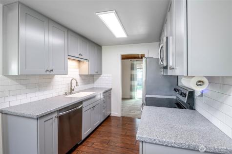 8906 35th Street W University Place WA 98466