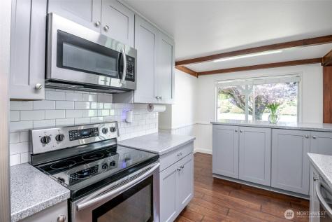 8906 35th Street W University Place WA 98466