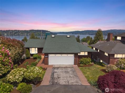 10468 Forest Avenue S Seattle WA 98178