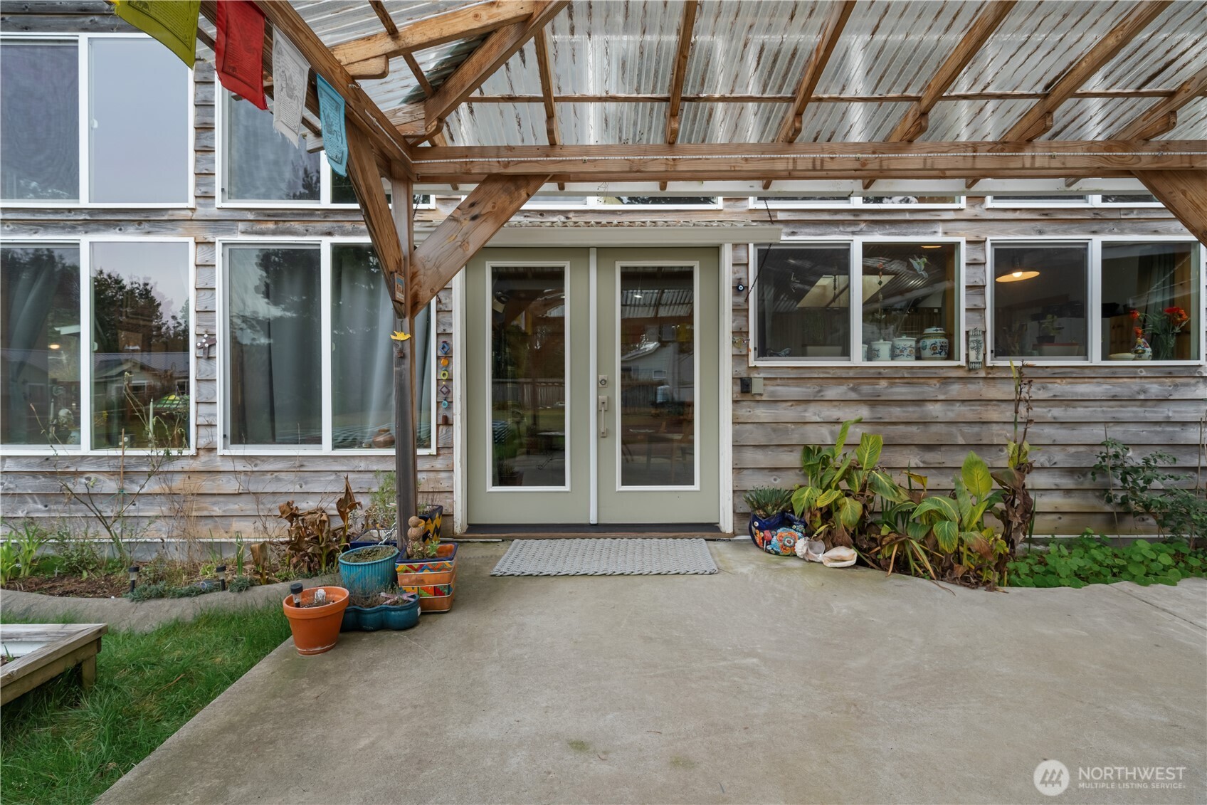 27858 Y Lane Ocean Park WA 98640