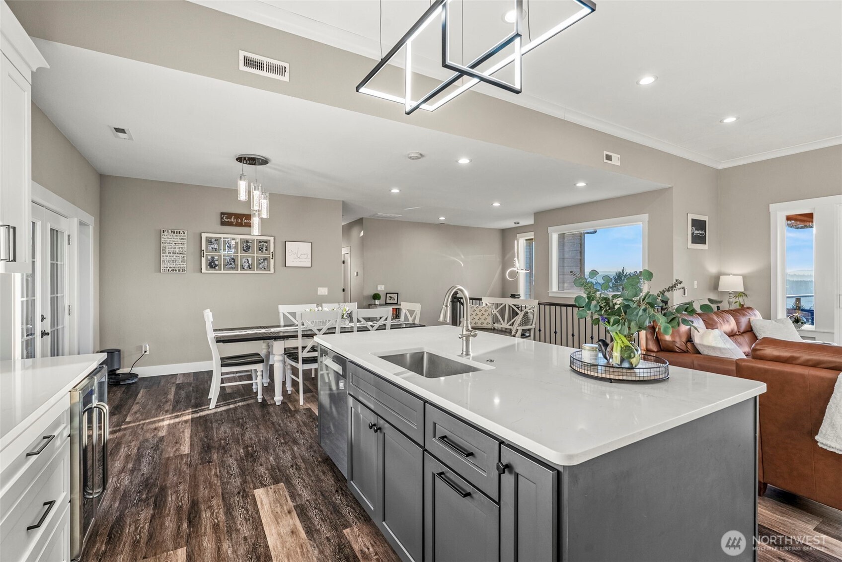 257 Curtis Drive Longview WA 98632