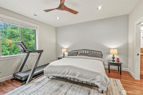 136 Zephyr Drive Silverlake WA 98645