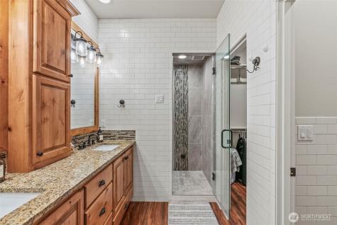 136 Zephyr Drive Silverlake WA 98645