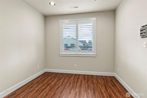 136 Zephyr Drive Silverlake WA 98645