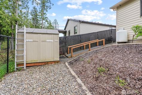 136 Zephyr Drive Silverlake WA 98645