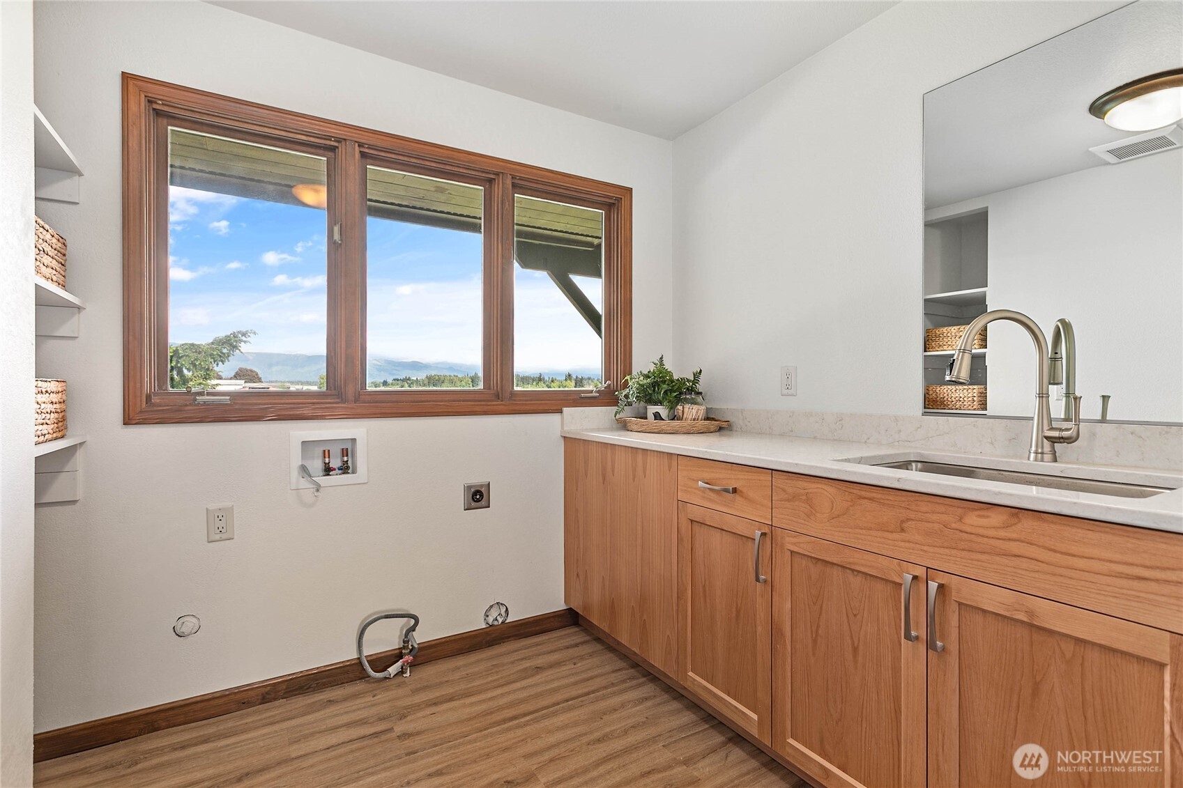 1133 E Pole Road Everson WA 98247