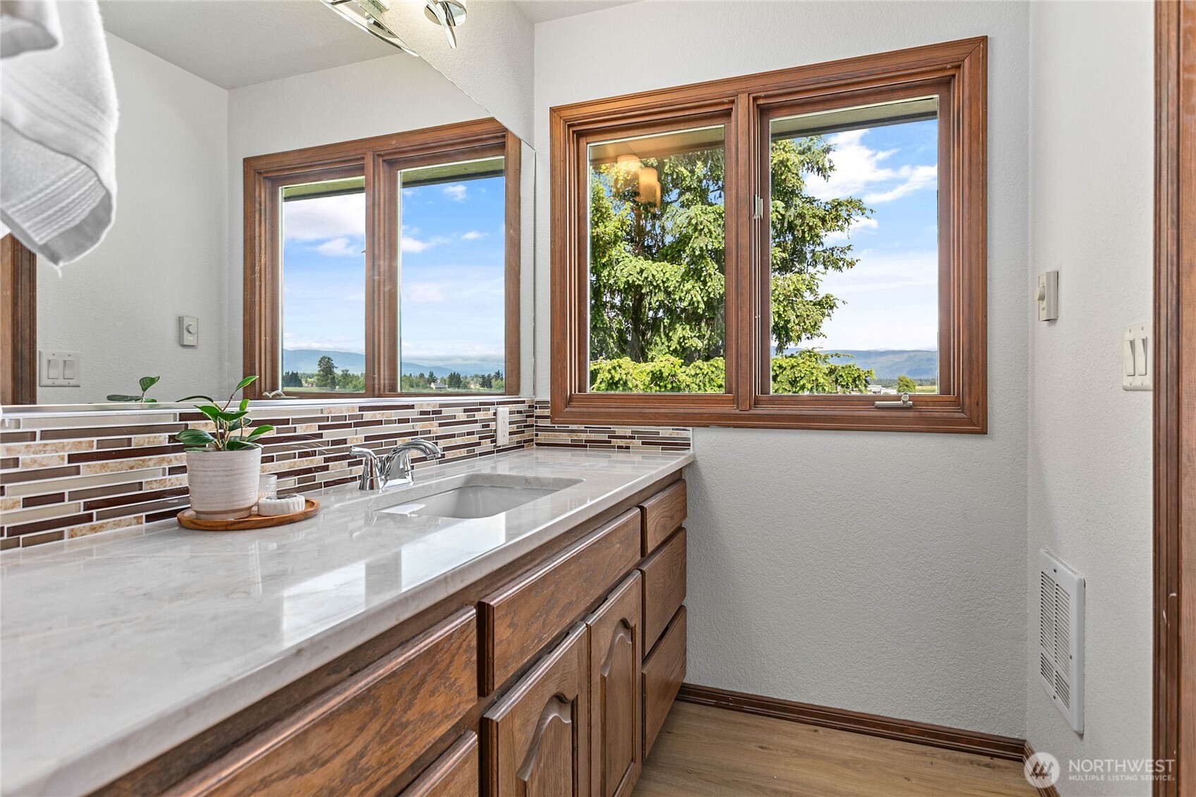 1133 E Pole Road Everson WA 98247