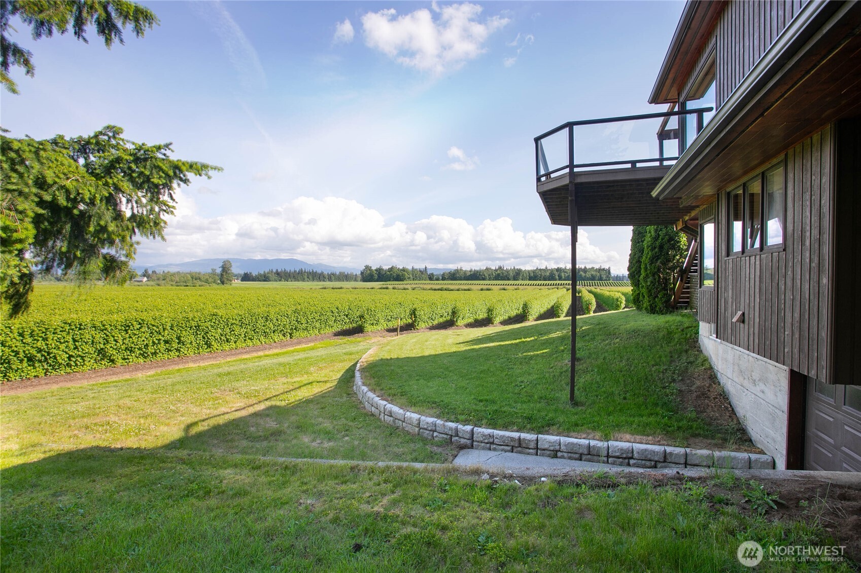 1133 E Pole Road Everson WA 98247