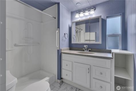 21809 107th Place SE Kent WA 98031