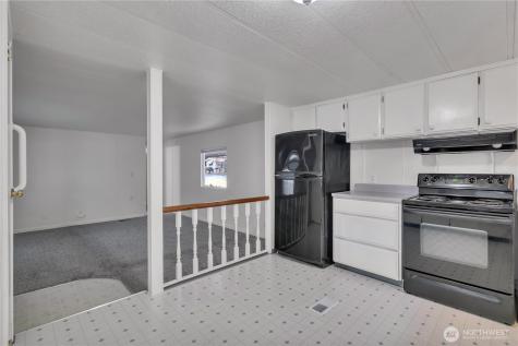 21809 107th Place SE Kent WA 98031