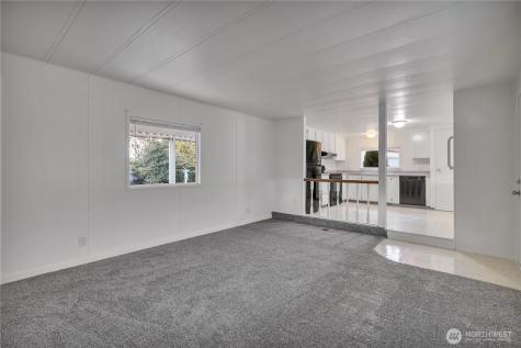 21809 107th Place SE Kent WA 98031