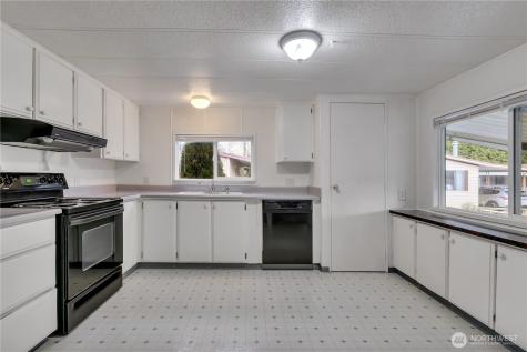 21809 107th Place SE Kent WA 98031