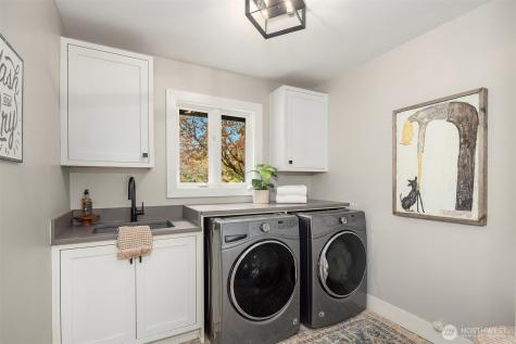 21533 NE 143rd Place Woodinville WA 98077