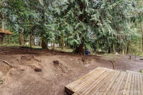 11518 Cedar Grove Street NW Gig Harbor WA 98329